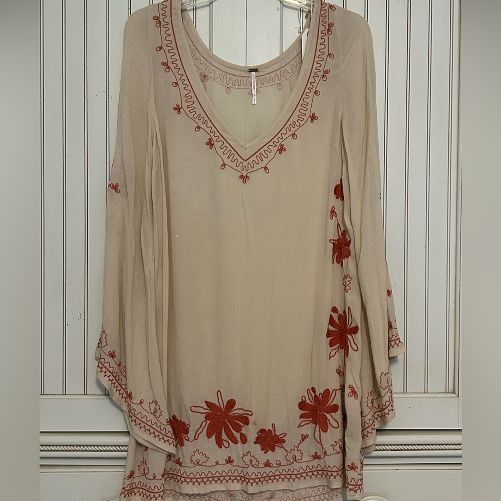 Free People tan tunic with red embroidery